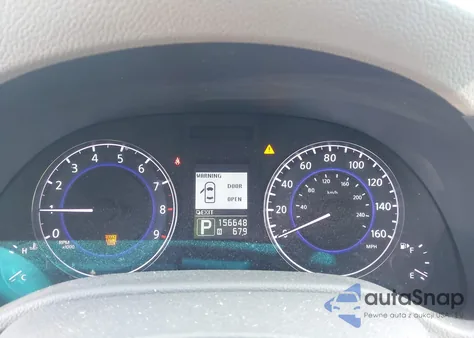 2015 Infiniti Q40 z USA, uszkodzony, nr VIN JN1CV6AP9FM502300